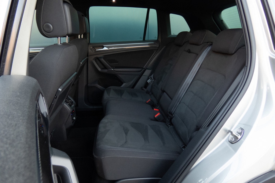 Volkswagen Tiguan 1.4 TSI 4Motion Highline Business R | R-LINE | PANORAMADAK | ACC | STOELVERWARMING