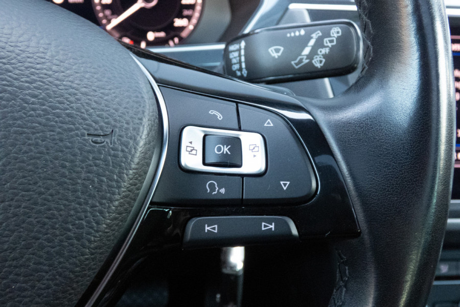 Volkswagen Tiguan 1.4 TSI 4Motion Highline Business R | R-LINE | PANORAMADAK | ACC | STOELVERWARMING