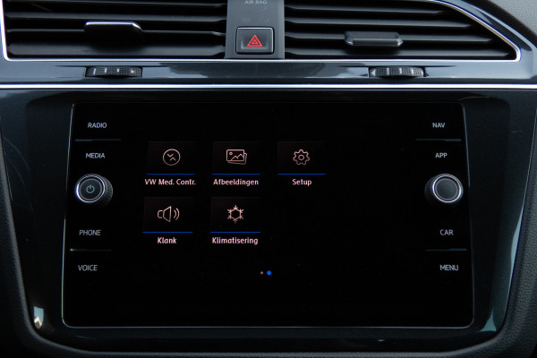 Volkswagen Tiguan 1.4 TSI 4Motion Highline Business R | R-LINE | PANORAMADAK | ACC | STOELVERWARMING