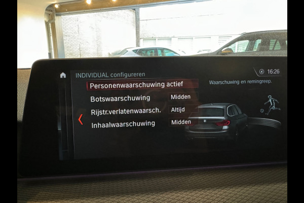 BMW 5 Serie Touring 530i xDrive M Sport High Ex Pano|Sfeer