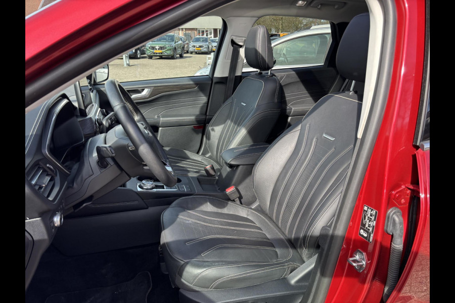 Ford Kuga 2.5 PHEV Vignale 225pk | Panoramadak | Adaptive cruise control | Winter Pack | Achteruitrijcamera | Bang&Olufsen | Elektrische achterklep