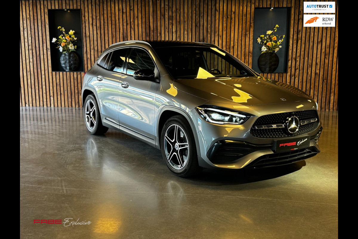 Mercedes-Benz GLA 250 AMG Line/Pano/Sfeerverlichting/Burmester/Camera