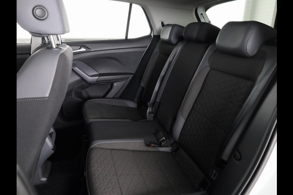 Volkswagen T-Cross 1.0 TSI Style 110 pk Automaat (DSG) | Navigatie | Parkeersensoren | Adaptieve cruise control | Apple Carplay/Android Auto | Voll. digitaal instrumentenpaneel |