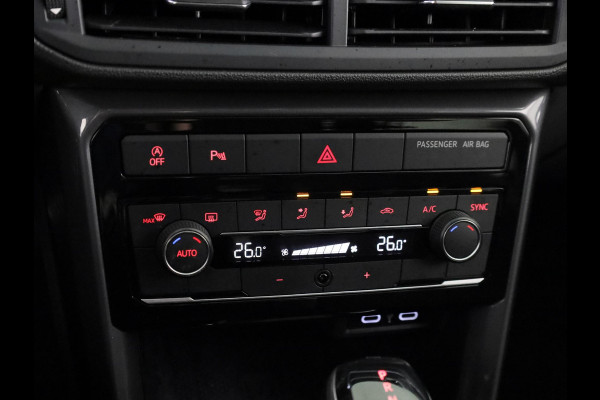 Volkswagen T-Cross 1.0 TSI Style 110 pk Automaat (DSG) | Navigatie | Parkeersensoren | Adaptieve cruise control | Apple Carplay/Android Auto | Voll. digitaal instrumentenpaneel |