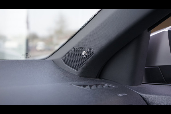 Volkswagen T-Roc R 2.0 TSI 4Motion AUTOMAAT-ACC-BEATS-CAMERA-FULL LED-KEYLESS-LEDER-NAVIGATIE-PANORAMA-VIRTUEEL