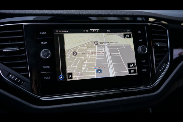 Volkswagen T-Roc R 2.0 TSI 4Motion AUTOMAAT-ACC-BEATS-CAMERA-FULL LED-KEYLESS-LEDER-NAVIGATIE-PANORAMA-VIRTUEEL