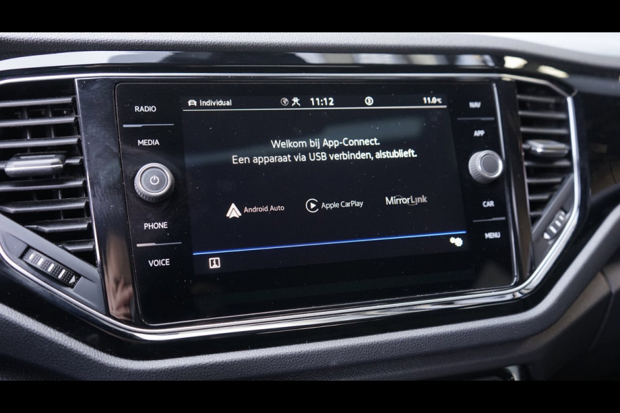 Volkswagen T-Roc R 2.0 TSI 4Motion AUTOMAAT-ACC-BEATS-CAMERA-FULL LED-KEYLESS-LEDER-NAVIGATIE-PANORAMA-VIRTUEEL