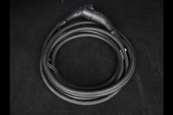 Audi Q4 e-tron 40 Launch edition Advanced Plus 77 kWh | SOH 94% | Warmtepomp | Stoelverwarming | Adaptive cruise | Camera | Carplay | Matrix LED | Virtual Cockpit | Navigatie | Parkeerhulp | Climate control