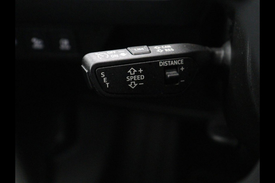 Audi Q4 e-tron 40 Launch edition Advanced Plus 77 kWh | SOH 94% | Warmtepomp | Stoelverwarming | Adaptive cruise | Camera | Carplay | Matrix LED | Virtual Cockpit | Navigatie | Parkeerhulp | Climate control