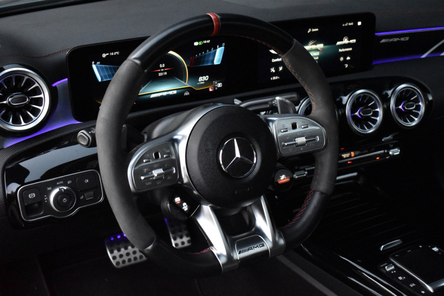 Mercedes-Benz CLA-Klasse AMG 45 S 4MATIC+ 421pk | Pano | ACC | Burmester | 360 Camera | Multibeam LED | AMG Night Pack |