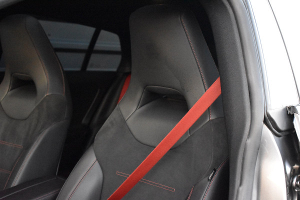 Mercedes-Benz CLA-Klasse AMG 45 S 4MATIC+ 421pk | Pano | ACC | Burmester | 360 Camera | Multibeam LED | AMG Night Pack |