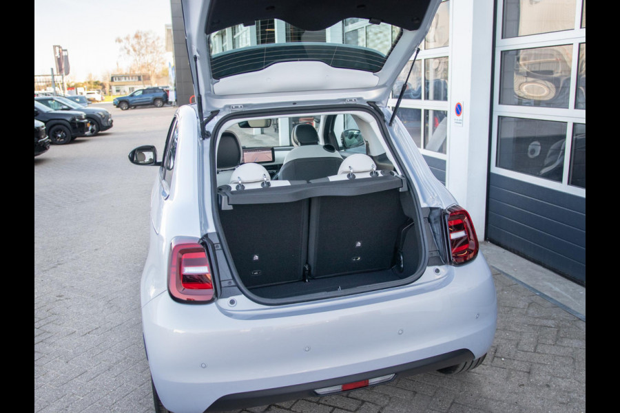 Fiat 500 Hybrid Collezione | Clima | LED | PDC | JBL Premium Audio | 17" | Camera | BSM | Canneloni Ivory/Piombo interieur