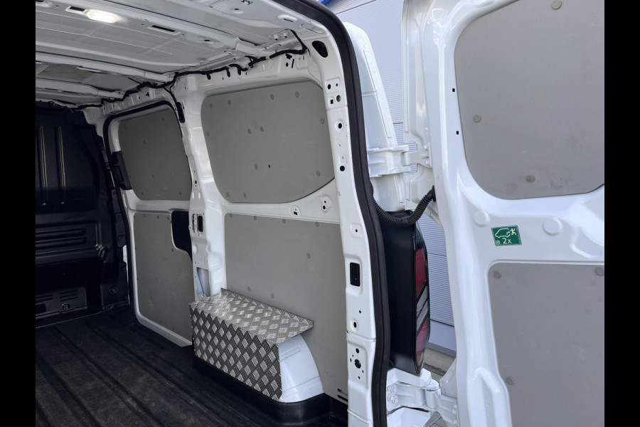 Ford Transit Custom 320 2.5 PHEV L1H1 Limited 233pk | Plug-in Hybride | Zuid | Stoelverwarming | Sync 4 | Apple carplay / Android auto