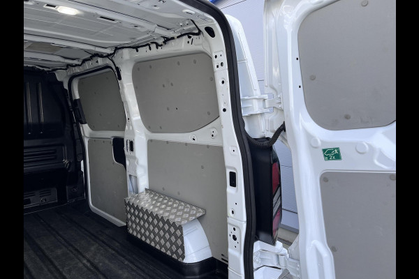 Ford Transit Custom 320 2.5 PHEV L1H1 Limited 233pk | Plug-in Hybride | Zuid | Stoelverwarming | Sync 4 | Apple carplay / Android auto