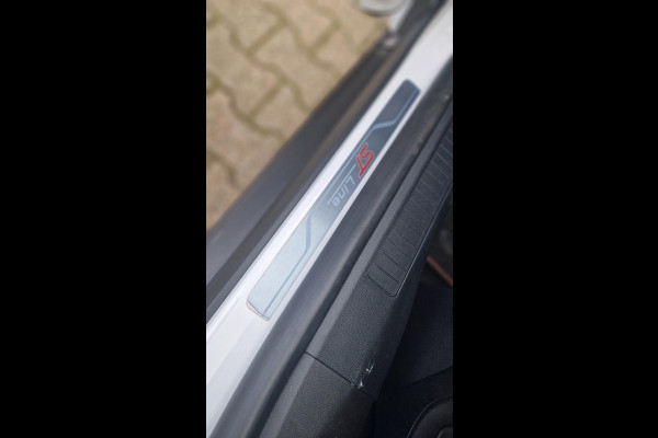 Ford Kuga 2.5 PHEV ST-Line X 243pk | Driver Assistance Pack | Winterpack | Wegklapbare Trekhaak | Technology Pack |