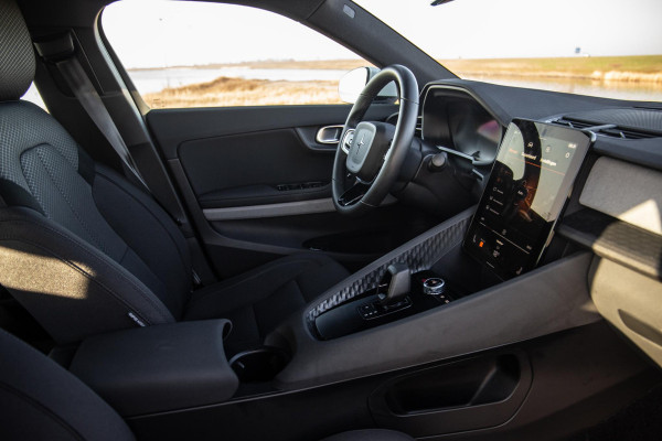 Polestar 2 Standard Range Single Motor 63kWh CAMERA / KEYLESS / NAVI