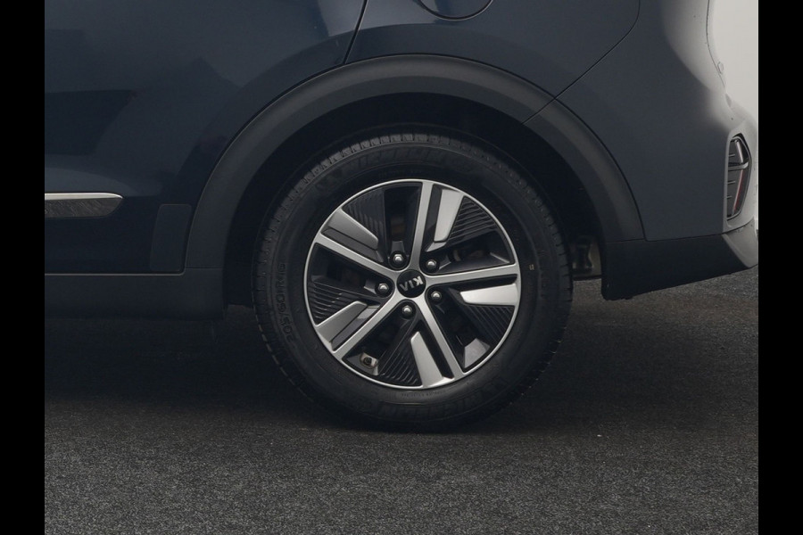 Kia Niro 1.6 GDi DynamicLine PHEV 141pk Dealer O.H. | Adaptive Cruise | Camera | Sportstoelen & Stuur Verwarmd | Apple Carplay | Lane Assist | Navigatie | DAB | Plug In Hybrid