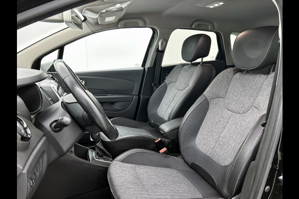 Renault Captur 1.3 TCe Intens(Goed OnderH, Camera, Automaat, Parkeersensoren, Navi, Climate Con, Bluetooth, Etc)