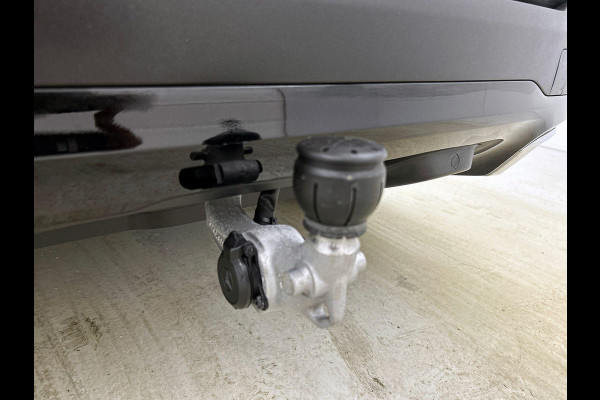 Mercedes-Benz GLC 300e 4MATIC Business Solution Luxury CAMERA | TREKHAAK | NAVI & CARPLAY