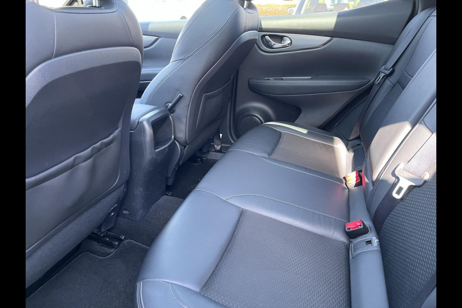 Nissan QASHQAI 1.2 Tekna 115pk | Panoramadak | Trekhaak | Navigatie