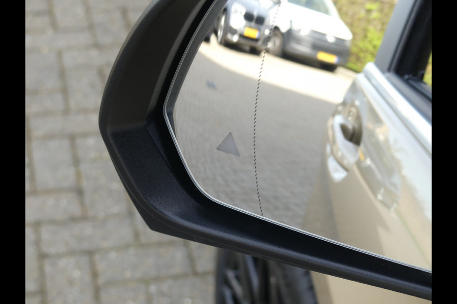 Mercedes-Benz Eqv 300 L2 90kWh Dubbel Cabine Led/Leer/360 camera elek deuren