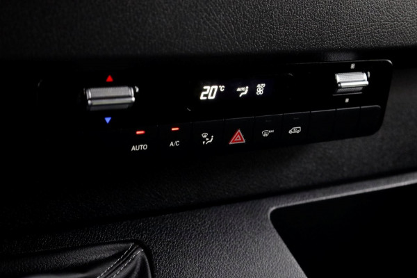 Mercedes-Benz Sprinter 315 CDI 150pk L2H2 LED/Navi/Camera 03-2022