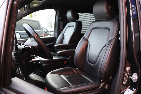 Mercedes-Benz V-Klasse 220d Lang DC | AMG | 360 Camera | CarPlay | Bi-Xenon | Lederen bekleding | Facelift model | Navigatie | 19'' AMG Velgen | Stoelverwarming | Kenwood Sound | DAB | Elek achterklep | Carbon afwerking | Sportonderstel | Dubbel cabine | Dealer onderhouden