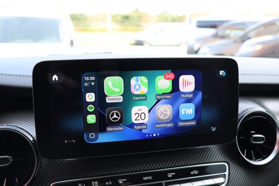 Mercedes-Benz V-Klasse 220d Lang DC | AMG | 360 Camera | CarPlay | Bi-Xenon | Lederen bekleding | Facelift model | Navigatie | 19'' AMG Velgen | Stoelverwarming | Kenwood Sound | DAB | Elek achterklep | Carbon afwerking | Sportonderstel | Dubbel cabine | Dealer onderhouden