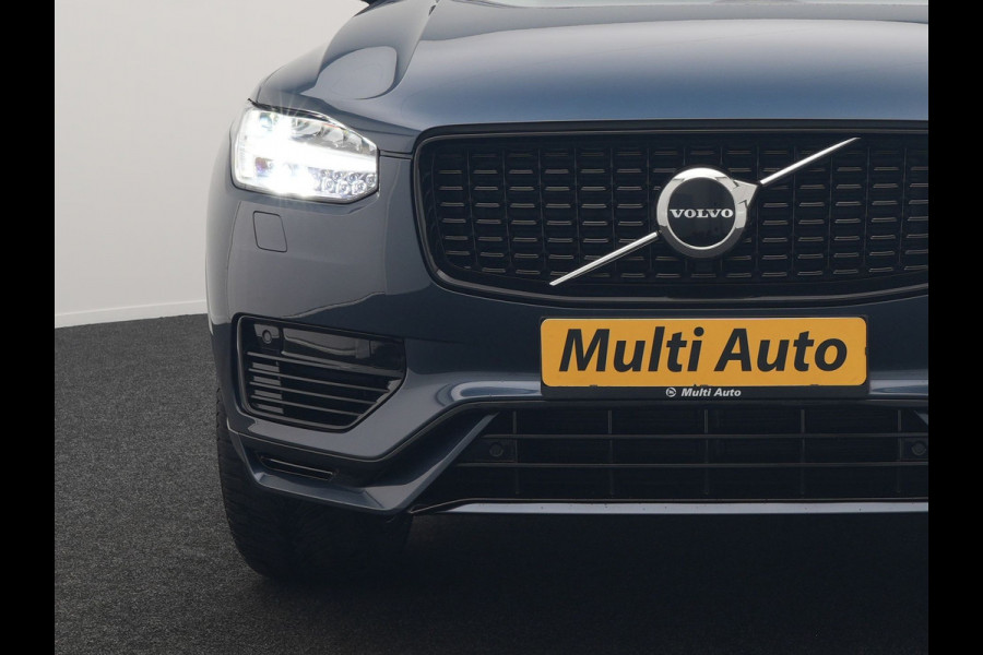 Volvo XC90 T8 Recharge AWD Plus Dark LONG RANGE 7 Persoons PHEV 455pk Dealer O.H. | Trekhaak Af Fabriek | Adaptive Cruise | Camera | Harman / Kardon | Lederen Sportstoelen Memory & Verwarmd | Google Assistent | Keyless | Blis | Stuur Verwarmd | Apple Carplay | Plug In Hybrid