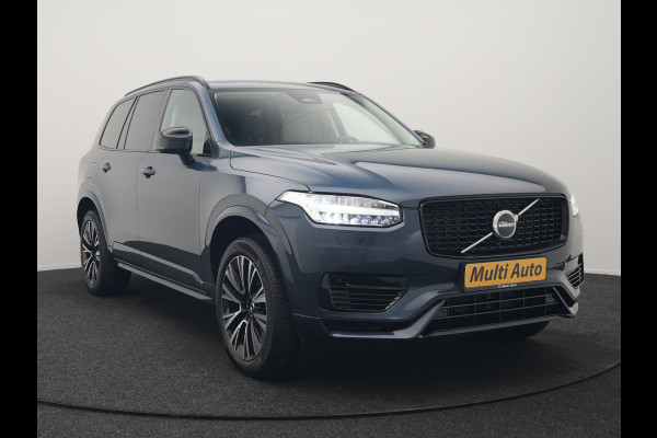 Volvo XC90 T8 Recharge AWD Plus Dark LONG RANGE 7 Persoons PHEV 455pk Dealer O.H. | Trekhaak Af Fabriek | Adaptive Cruise | Camera | Harman / Kardon | Lederen Sportstoelen Memory & Verwarmd | Google Assistent | Keyless | Blis | Stuur Verwarmd | Apple Carplay | Plug In Hybrid