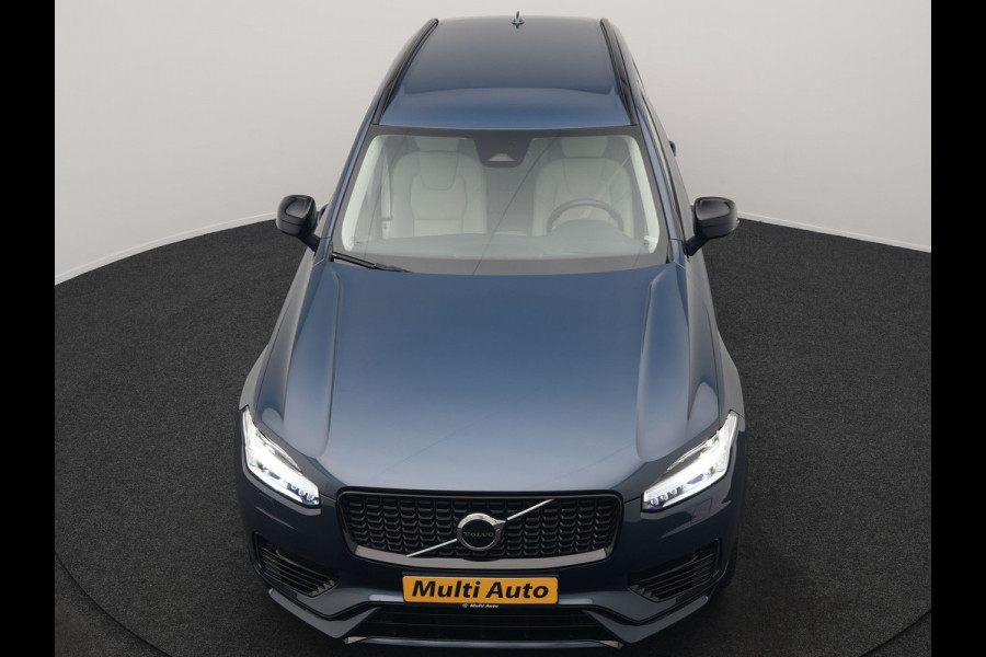 Volvo XC90 T8 Recharge AWD Plus Dark LONG RANGE 7 Persoons PHEV 455pk Dealer O.H. | Trekhaak Af Fabriek | Adaptive Cruise | Camera | Harman / Kardon | Lederen Sportstoelen Memory & Verwarmd | Google Assistent | Keyless | Blis | Stuur Verwarmd | Apple Carplay | Plug In Hybrid