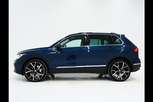 Volkswagen Tiguan 1.4 TSI eHybrid Elegance | Panoramadak | Trekhaak | Adaptive Cruise | Virtual | Camera | Carplay