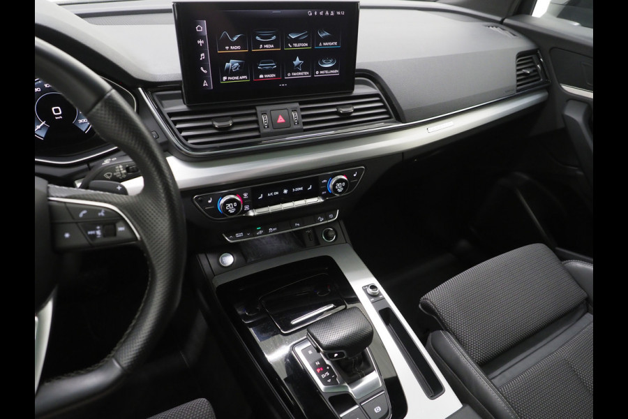 Audi Q5 55 TFSI e quattro Competition S-Line | Panoramadak | Luchtvering | Camera | Virtual | Keyless | DAB | Carplay