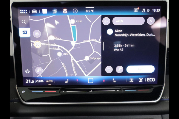 Volkswagen Tiguan 1.5 eHybrid R-Line Edition 204 pk Automaat (DSG) | Verlengde garantie | Navigatie | Panoramadak | Trekhaak (wegklapbaar) | Parkeersensoren (Park assist) | Rondomzicht camera | Stoelverwarming v/a | R-Line |