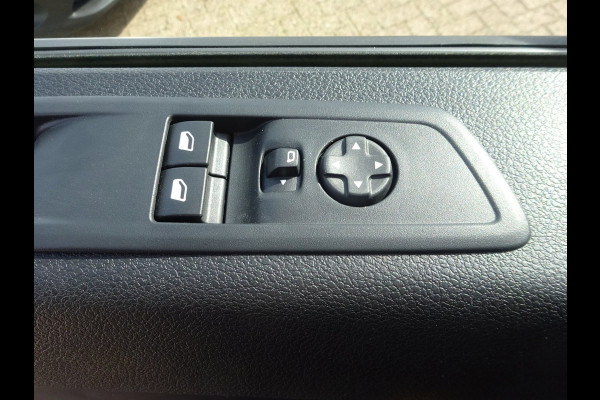 Opel Vivaro Electric L3 50 kWh S.O.H. 95% NIEUW MODEL DIGITAAL DASHBOARD NAVI AIRCO