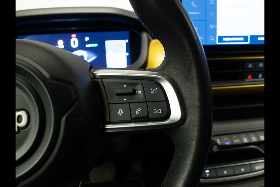 Jeep Avenger Avenger 54 kWh (APPLE CARPLAY,NAVI,CAMERA,PDC,SPORTSTOELEN,ACC,LM VELGEN,NETTESTAAT)