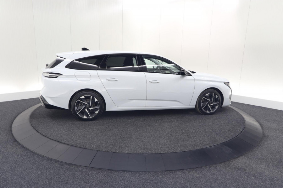 Peugeot 308 SW 1.6 Plug-in Hybrid 180 Allure | 360 Camera | Adaptieve Cruise Control | Navigatie | Apple Carplay