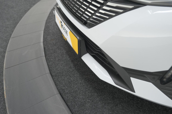 Peugeot 308 SW 1.6 Plug-in Hybrid 180 Allure | 360 Camera | Adaptieve Cruise Control | Navigatie | Apple Carplay