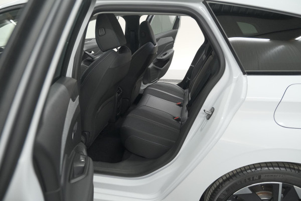 Peugeot 308 SW 1.6 Plug-in Hybrid 180 Allure | 360 Camera | Adaptieve Cruise Control | Navigatie | Apple Carplay