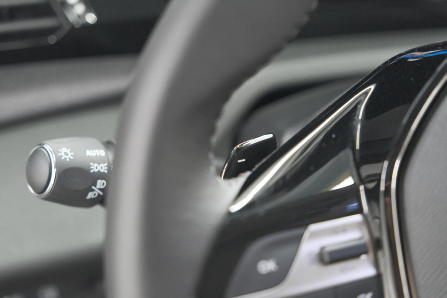 Peugeot 308 SW 1.6 Plug-in Hybrid 180 Allure | 360 Camera | Adaptieve Cruise Control | Navigatie | Apple Carplay