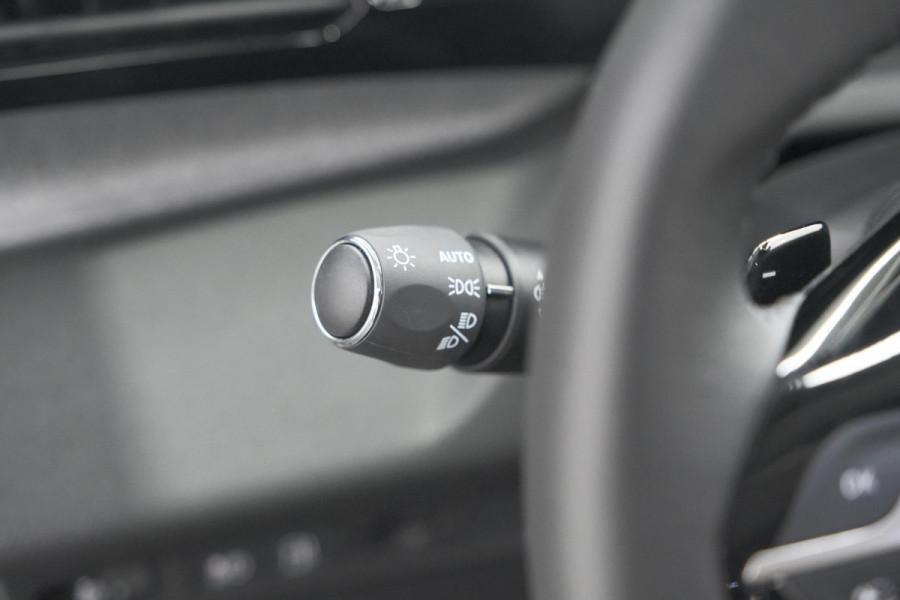 Peugeot 308 SW 1.6 Plug-in Hybrid 180 Allure | 360 Camera | Adaptieve Cruise Control | Navigatie | Apple Carplay