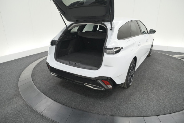 Peugeot 308 SW 1.6 Plug-in Hybrid 180 Allure | 360 Camera | Adaptieve Cruise Control | Navigatie | Apple Carplay