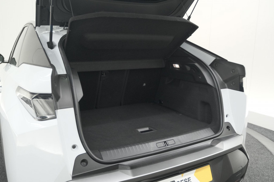 Peugeot 3008 136 Hybrid e-DCS6 Allure | Stoelverwarming | Camera | Apple Carplay