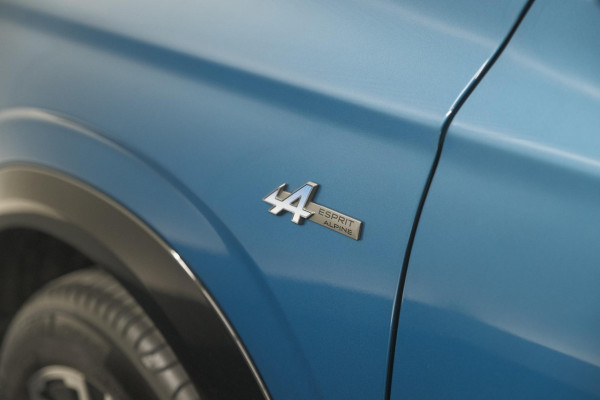 Renault Austral 1.2 E-Tech full hybrid 200 iconic esprit Alpine | Elektrische Kofferklep | Winterpakket | Adaptieve Cruise Control