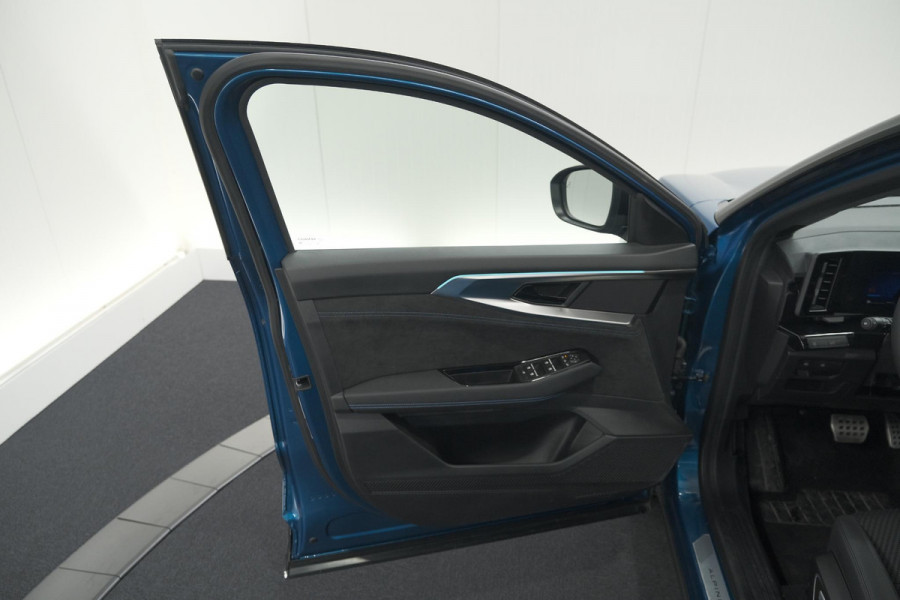 Renault Austral 1.2 E-Tech full hybrid 200 iconic esprit Alpine | Elektrische Kofferklep | Winterpakket | Adaptieve Cruise Control