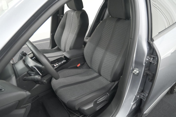 Peugeot 2008 1.2 Hybrid 145 Allure | 360 Camera | Adaptieve Cruise Control | Dodehoekdetectie | Apple Carplay