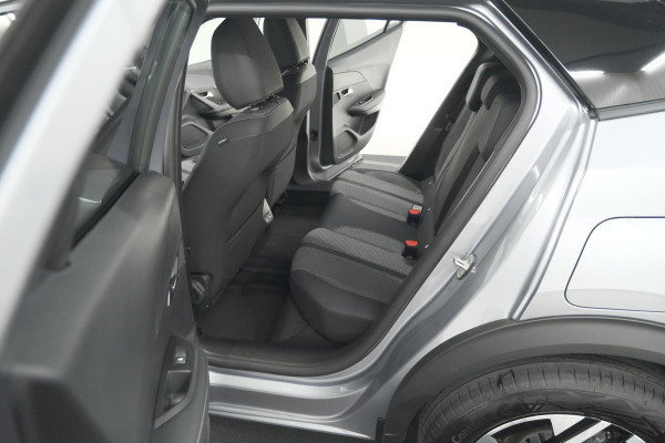 Peugeot 2008 1.2 Hybrid 145 Allure | 360 Camera | Adaptieve Cruise Control | Dodehoekdetectie | Apple Carplay