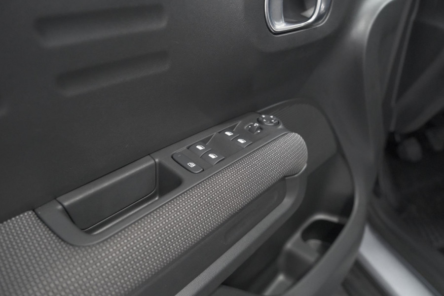 Citroën C3 Aircross PureTech 110 Plus | Parkeersensoren | Navigatie | Apple Carplay | Climate Control