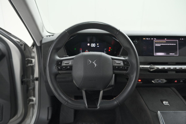 DS DS 4 PureTech 130 EAT8 Performance Line | Camera | Apple Carplay | Alcantara® bekleding | Parkeersensensoren