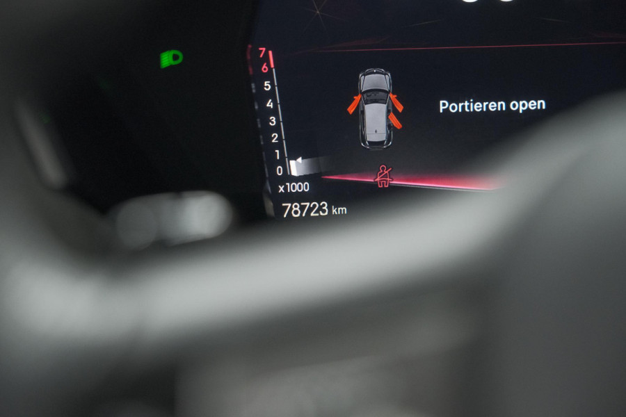 DS DS 4 PureTech 130 EAT8 Performance Line | Camera | Apple Carplay | Alcantara® bekleding | Parkeersensensoren